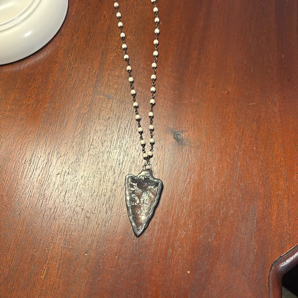 Silver Arrowhead Pendant Necklace - Women's Fashion Necklace